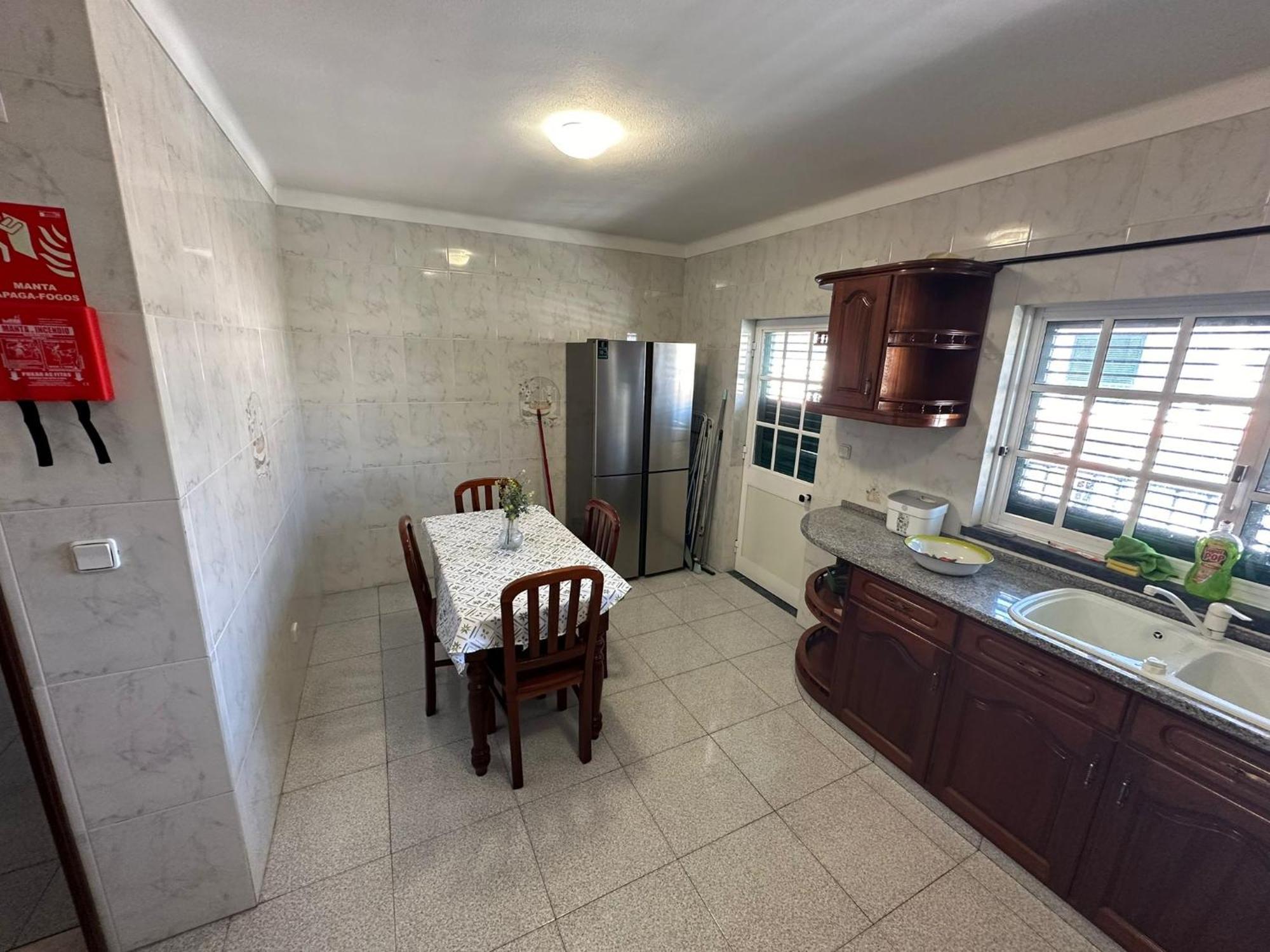 Quartos Em Arrentela Exteriér fotografie